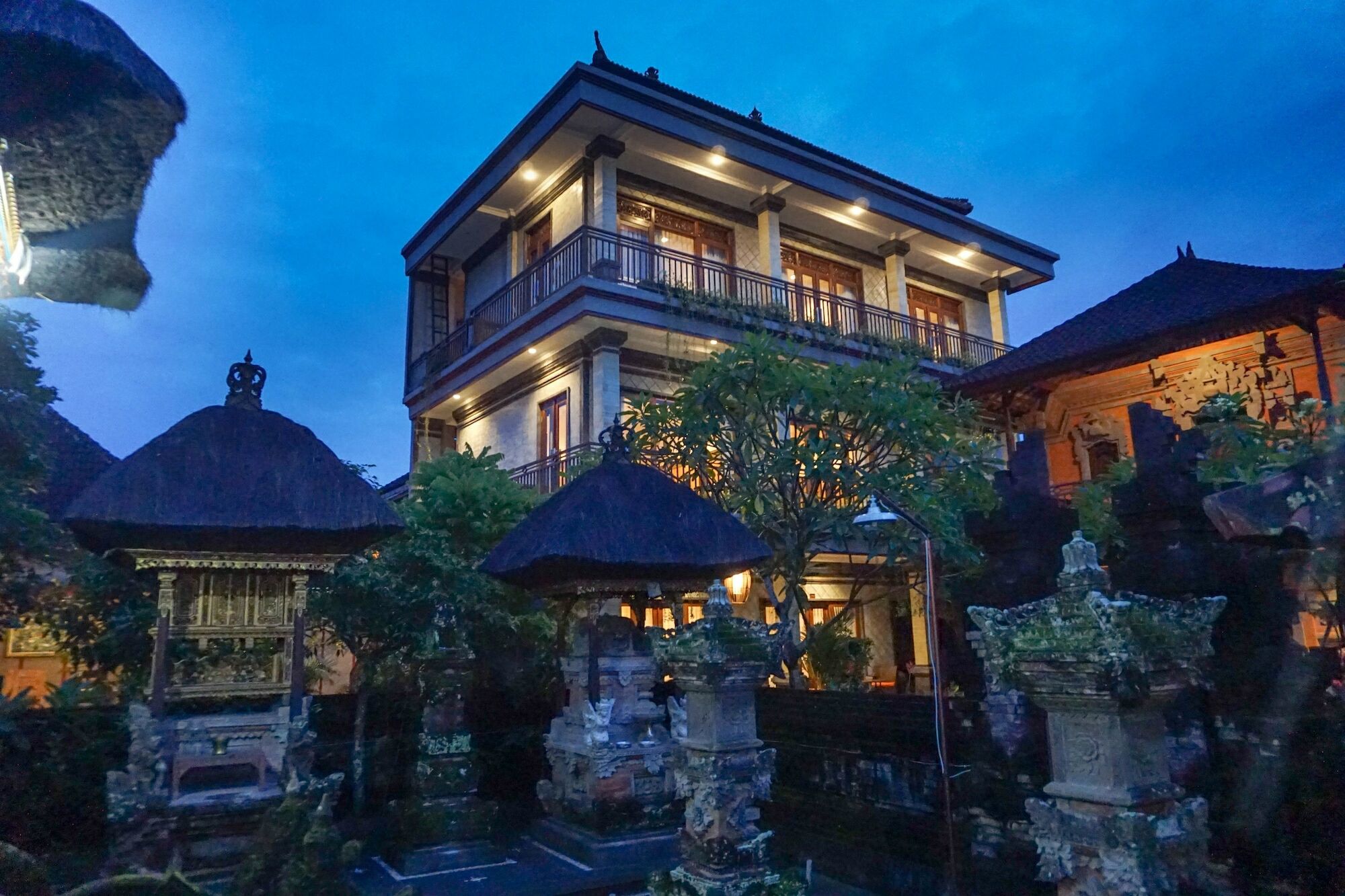 Three Brothers Guest House Ubud  Bagian luar foto